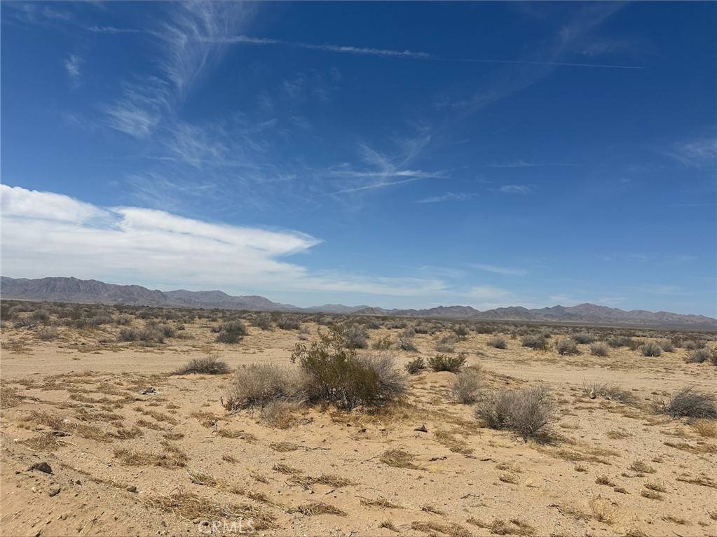 Lucerne Valley, CA 92356,13876 Harrod Rd