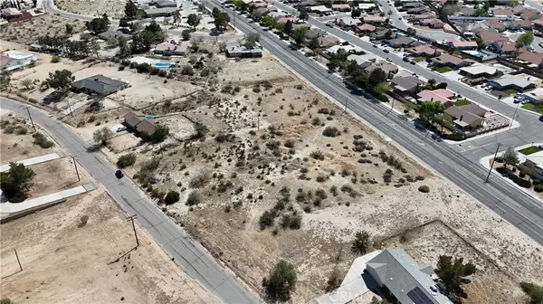 Victorville, CA 92394,15618 Topango RD
