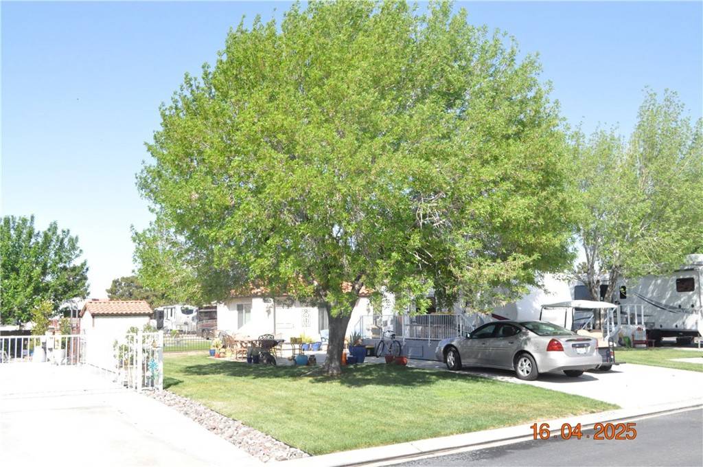 Apple Valley, CA 92308,11624 Ridgemark RD