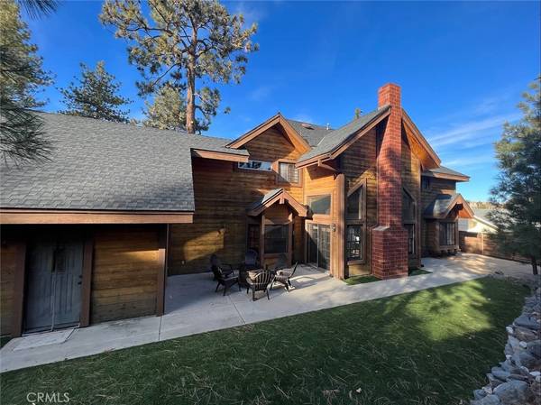 Wrightwood, CA 92397,2329 Zurich CT