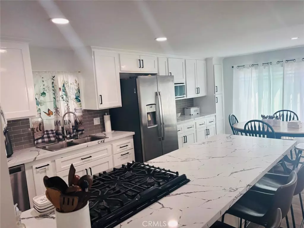 Garden Grove, CA 92840,12861 West St #162