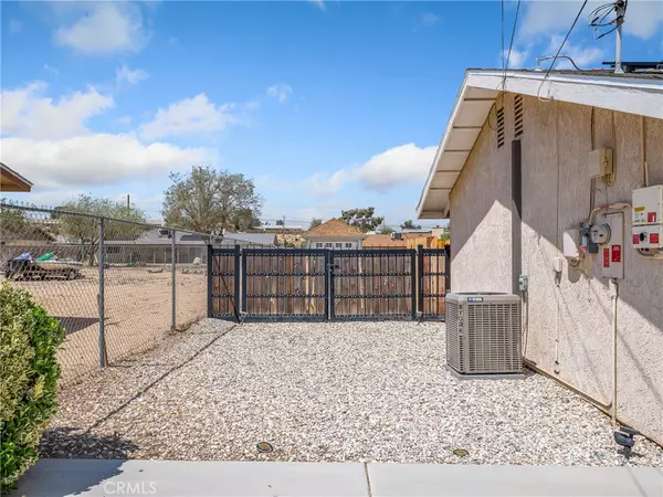 Hesperia, CA 92345,18890 Madrone ST