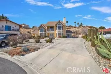 Victorville, CA 92395,17850 Portside LN