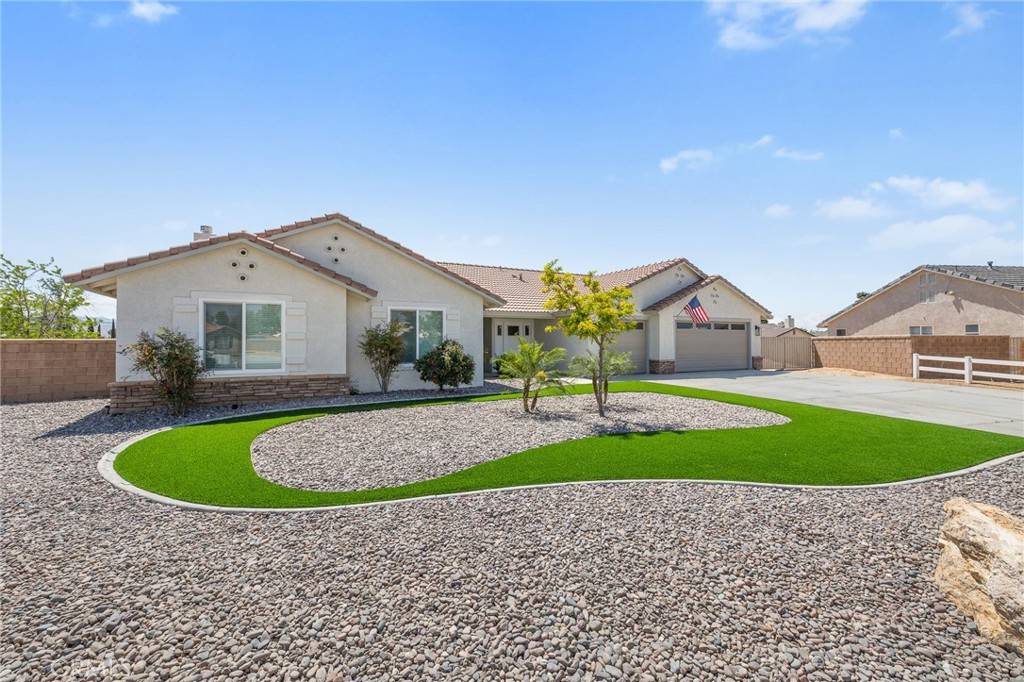 Apple Valley, CA 92308,20449 Brazos DR