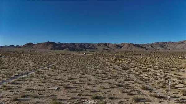 Landers, CA 92285,747 Joshua Tree RD