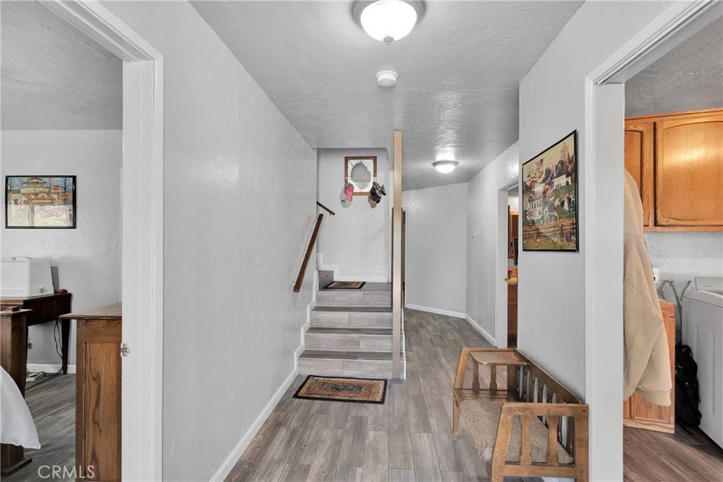 Hesperia, CA 92345,13633 Summit Valley RD