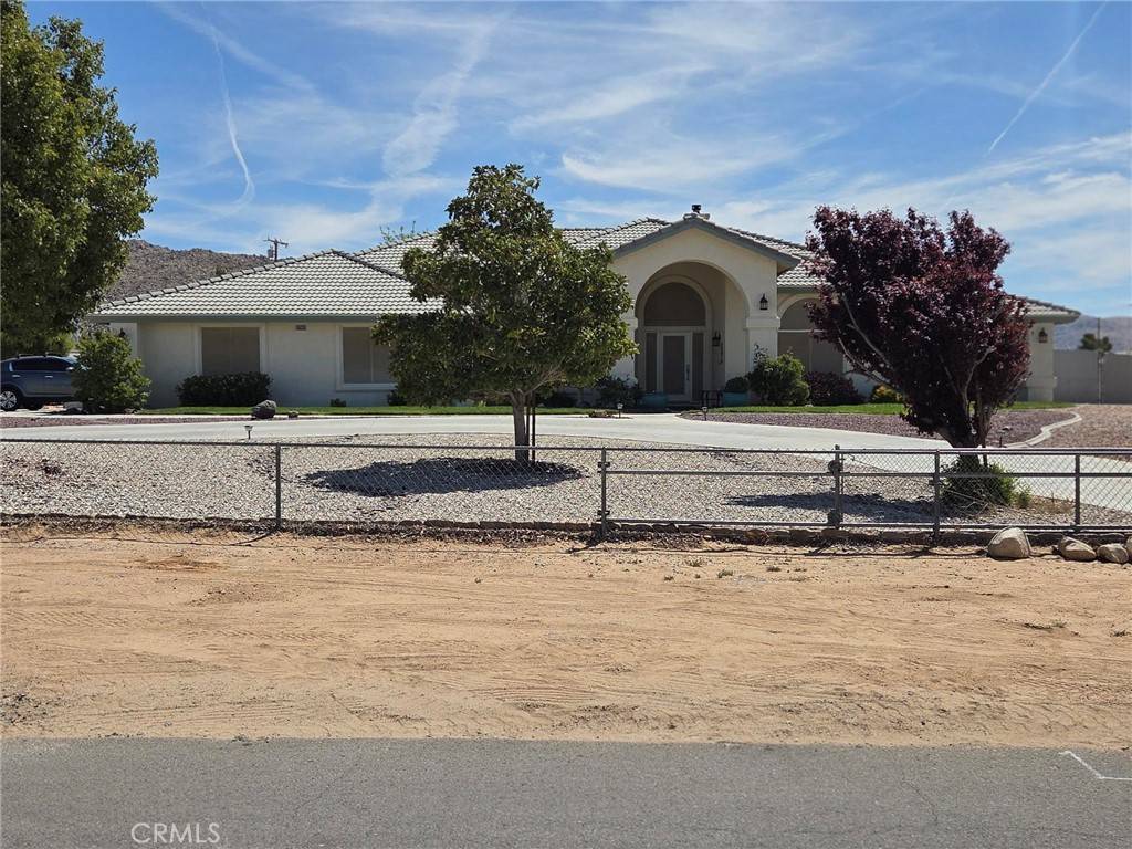 Apple Valley, CA 92307,16635 Century Plant RD