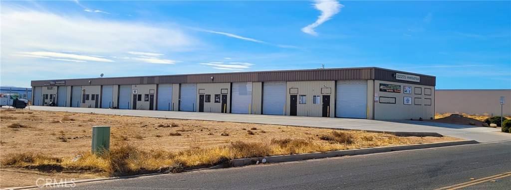 22275 Powhatan RD #4, Apple Valley, CA 92308
