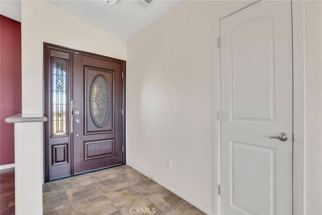 Victorville, CA 92392,8895 Goss RD