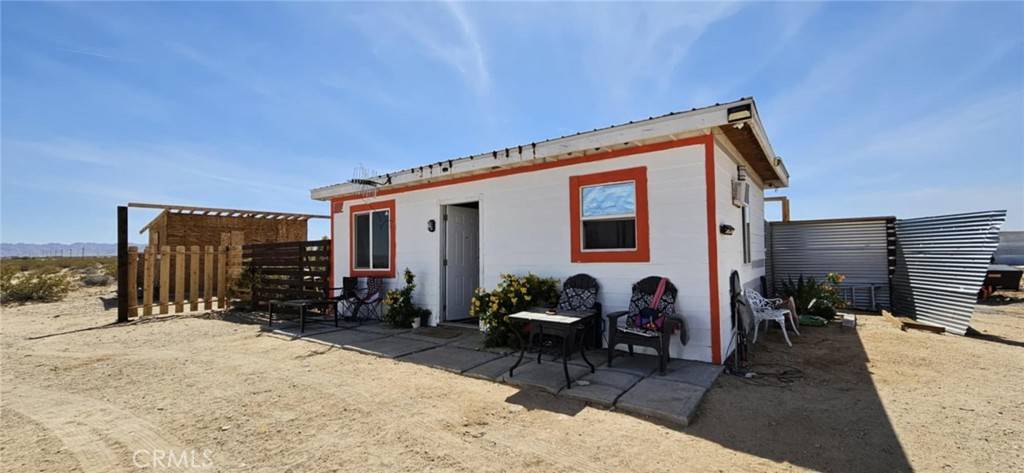 house_img