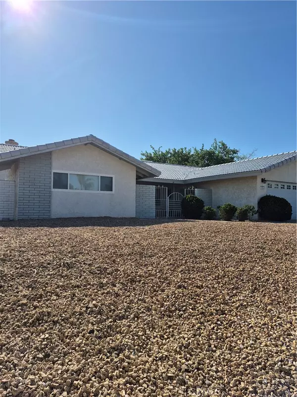 Barstow, CA 92311,2001 Barcelona CIR