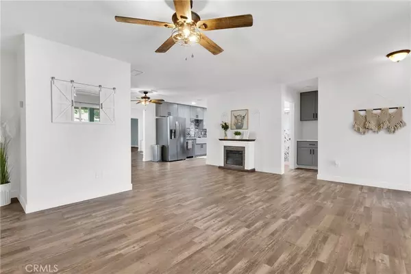 Oak Hills, CA 92344,10634 Mesquite ST