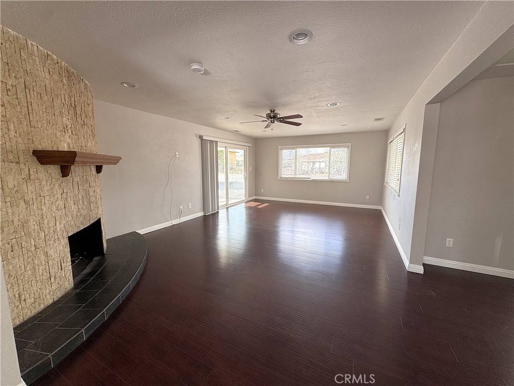 Apple Valley, CA 92307,19955 Shoshonee RD