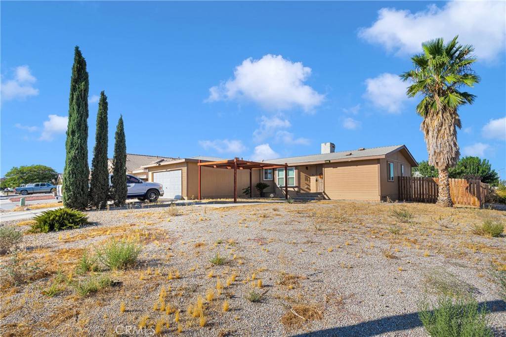 Adelanto, CA 92301,18870 Dogwood CT