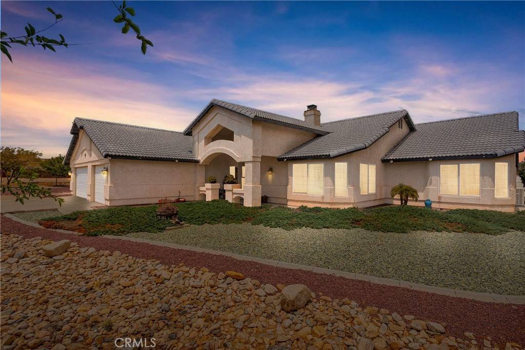 14196 Sage ST, Oak Hills, CA 92344