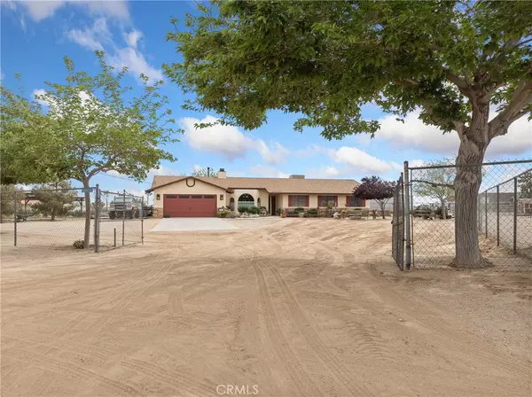 Oak Hills, CA 92371,10373 Columbine RD