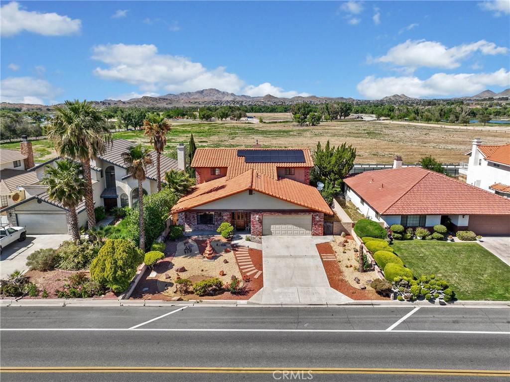 Victorville, CA 92395,14053 Driftwood DR