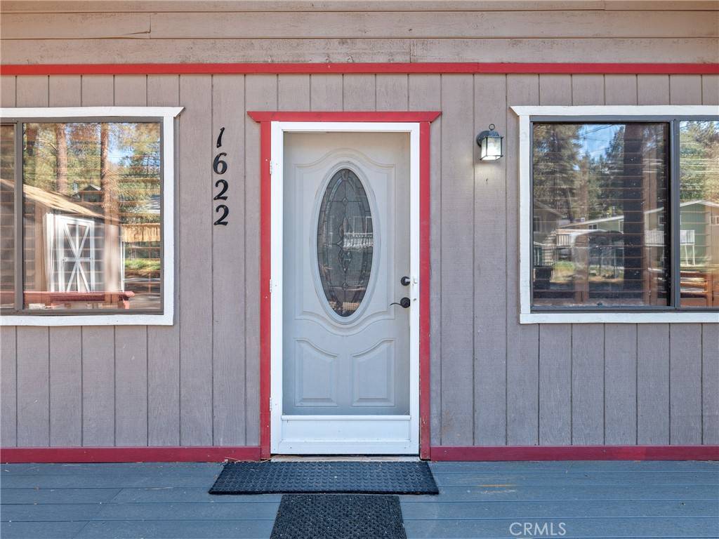 Wrightwood, CA 92397,1622 Ross ST