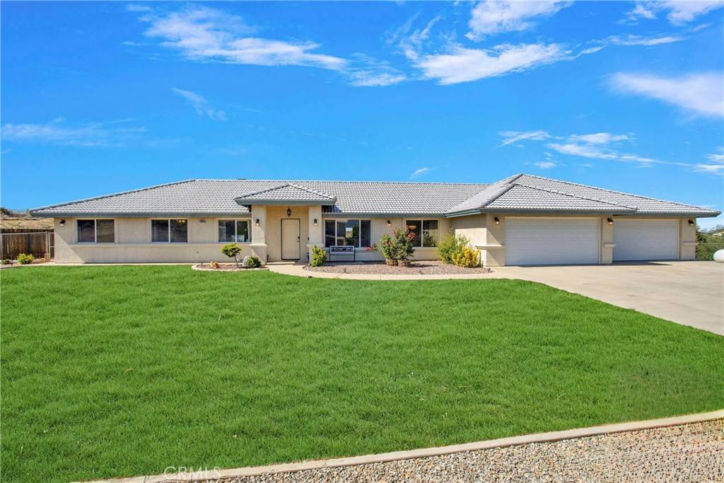 Oak Hills, CA 92344,11020 Blue Jay WAY