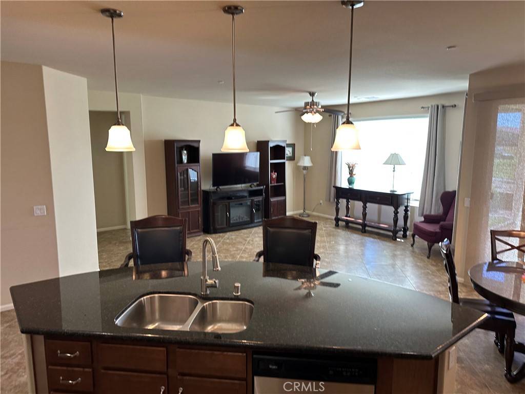 Apple Valley, CA 92308,10637 Green Valley Road