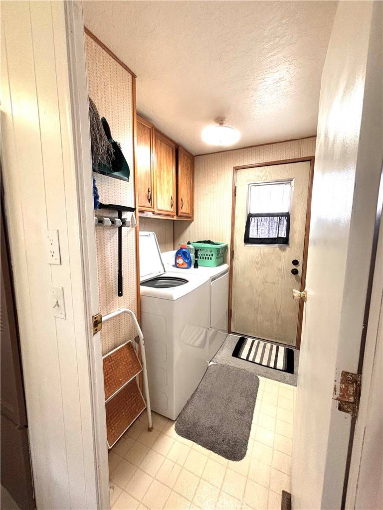 Victorville, CA 92395,15940 Stoddard Wells RD #65