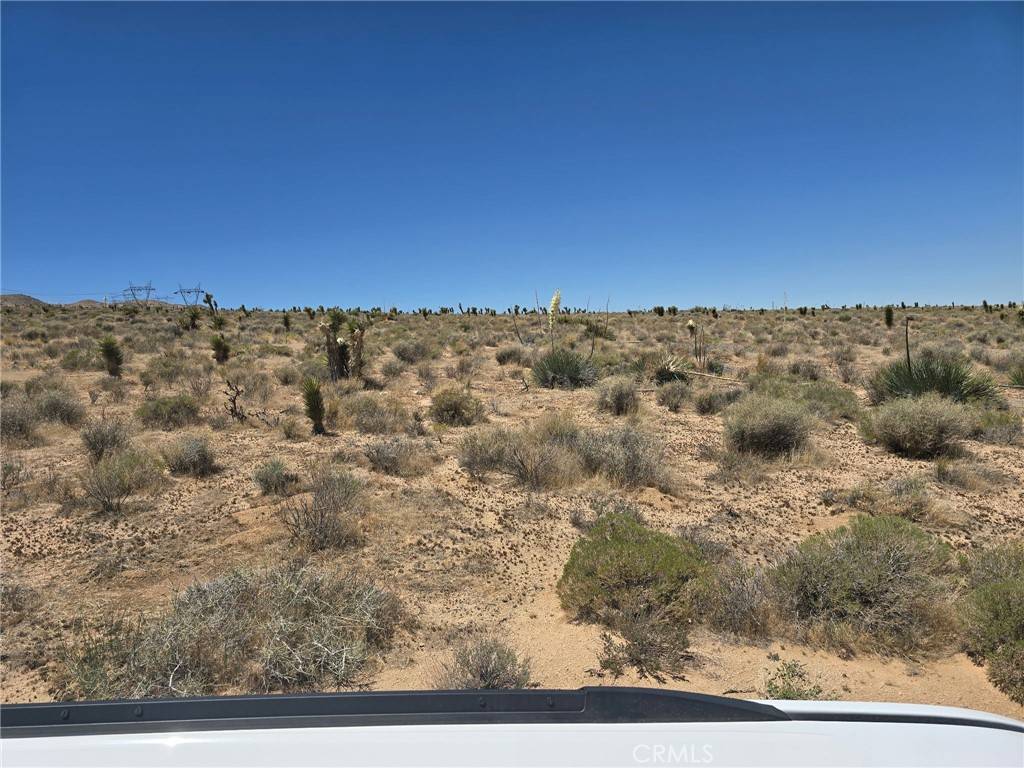 Apple Valley, CA 92308,22 Canyon View RD