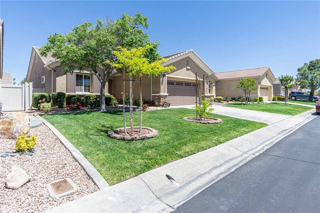 Apple Valley, CA 92308,19478 Big Horn ST