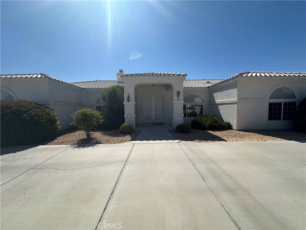 Apple Valley, CA 92307,15360 Mandan RD
