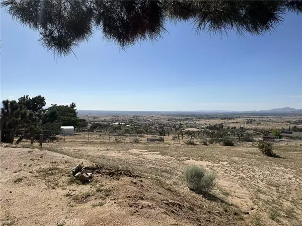 Apple Valley, CA 92308,9238 Bonita Vista