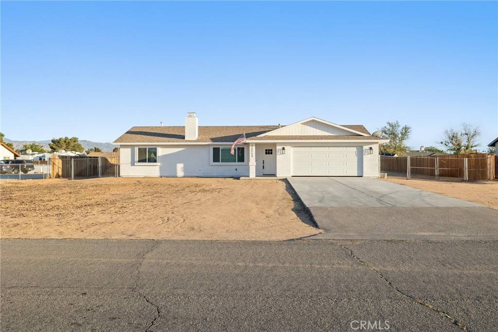 22717 Itasca RD, Apple Valley, CA 92308