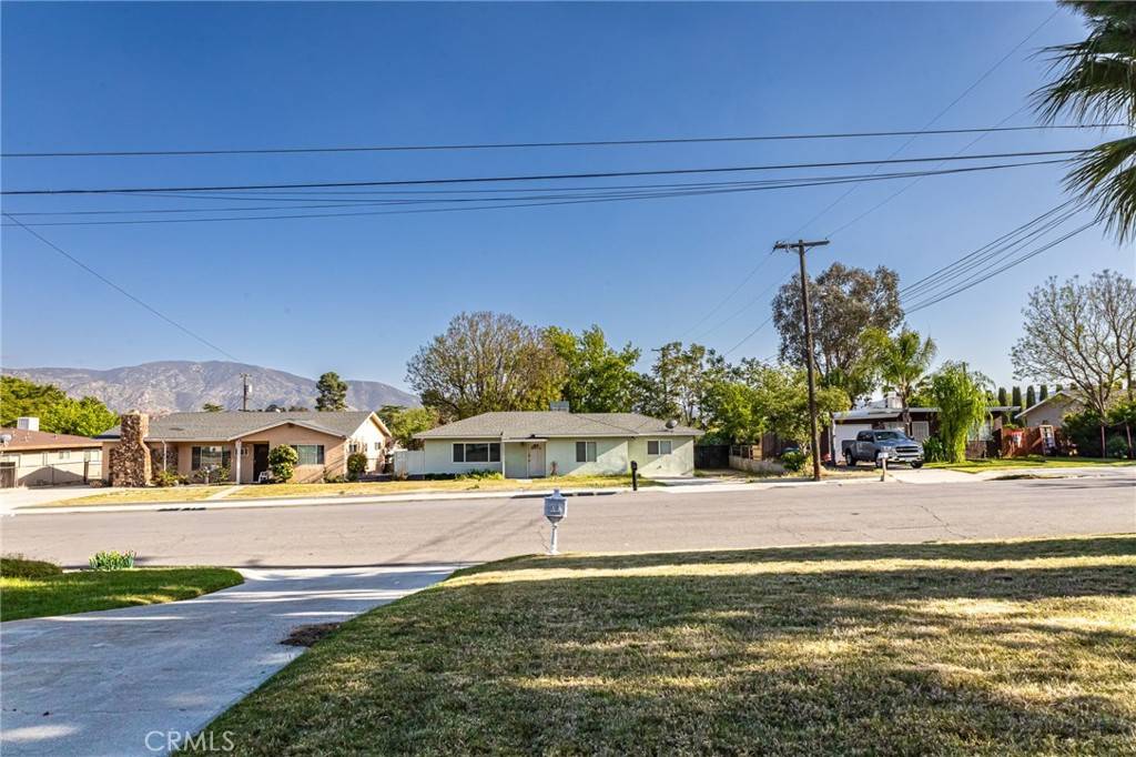 Banning, CA 92220,3087 W George ST