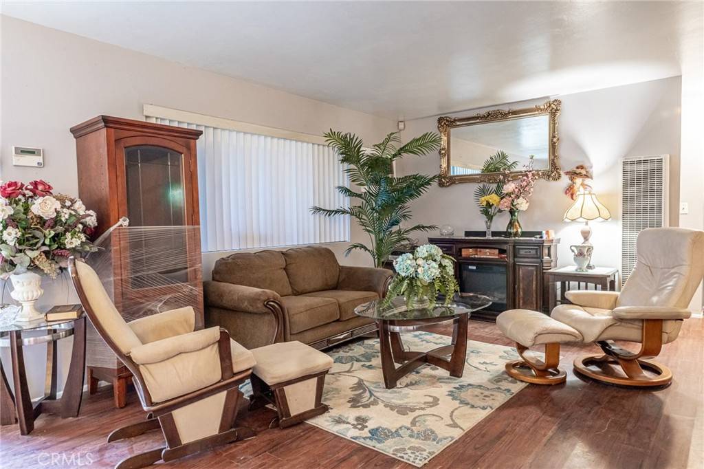 Banning, CA 92220,3087 W George ST