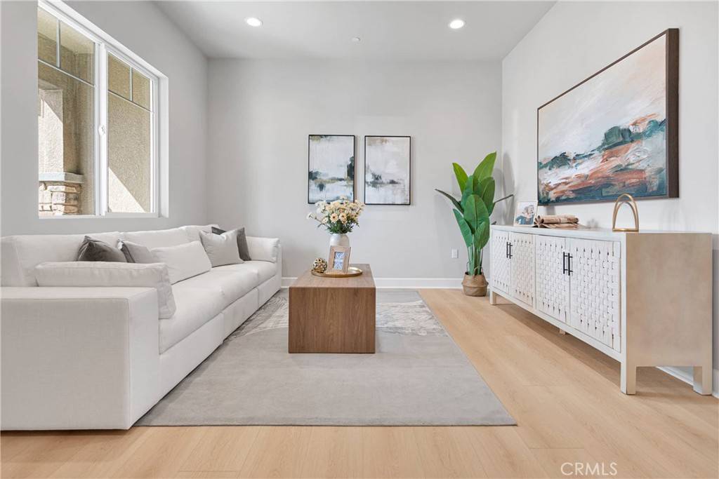 Apple Valley, CA 92308,12958 Davona Dale Road RD