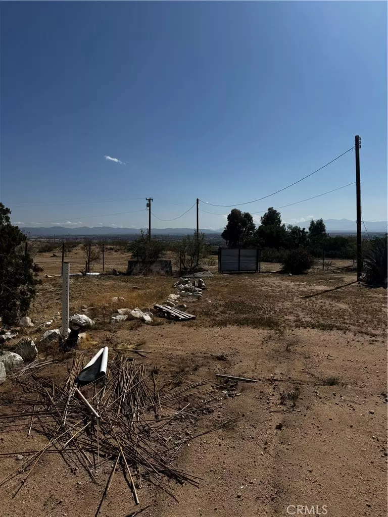 Apple Valley, CA 92308,11550 Itoya Vista ST