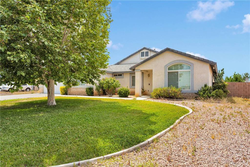 Apple Valley, CA 92308,21257 Seibel LN
