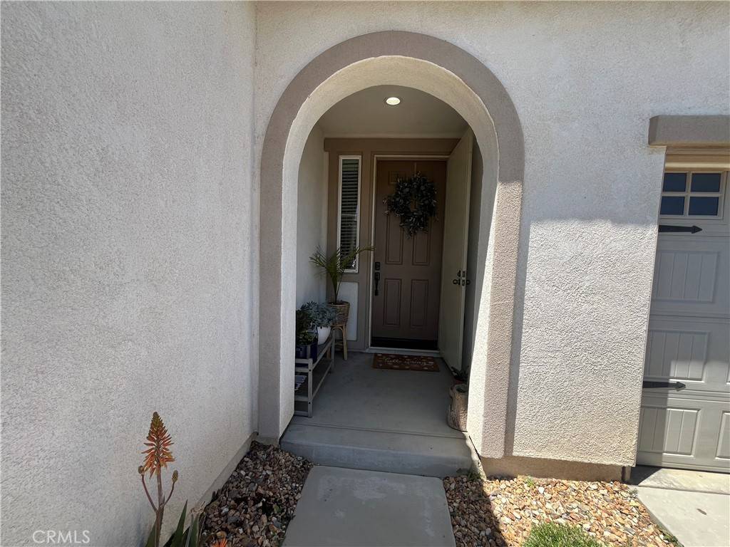 Victorville, CA 92392,11764 Andrews PL