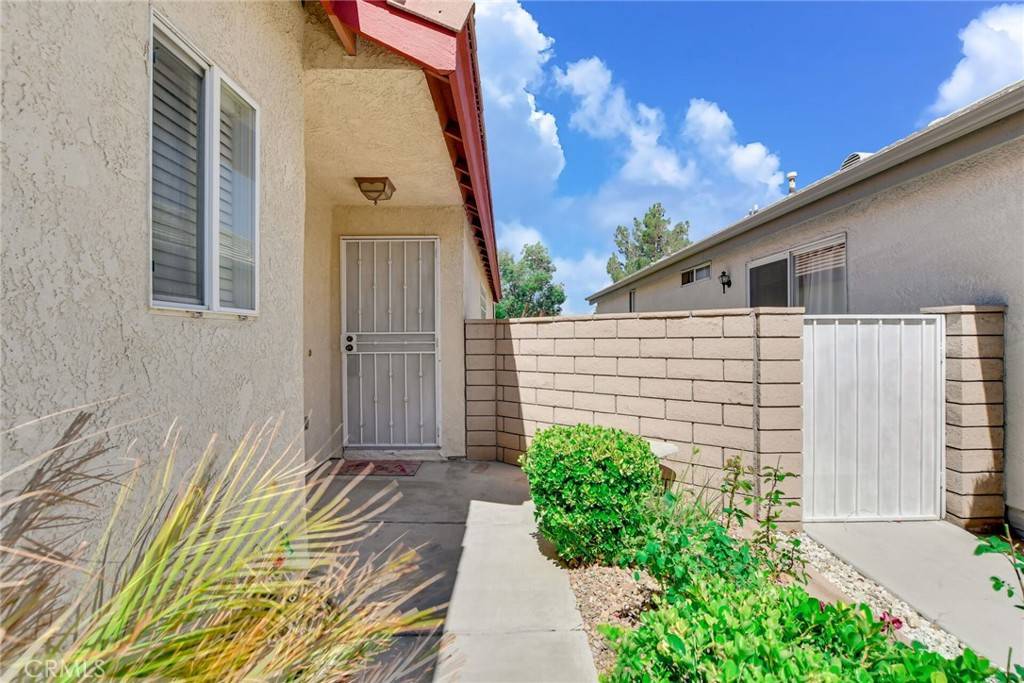 Apple Valley, CA 92308,11241 Pleasant Hills DR