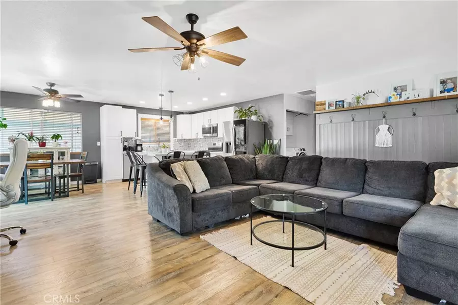 1041 Pine LN, Big Bear City, CA 92314