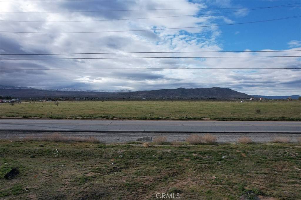 Apple Valley, CA 92308,0 Bear Valley RD