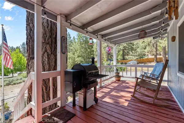 Wrightwood, CA 92397,26707 Swallowhill DR