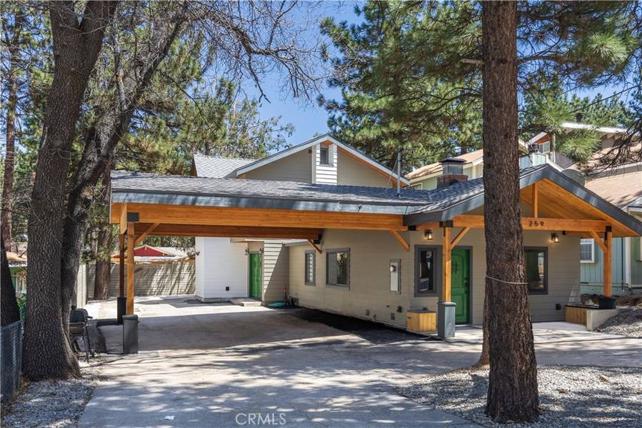 259 Victoria LN, Sugarloaf, CA 92386