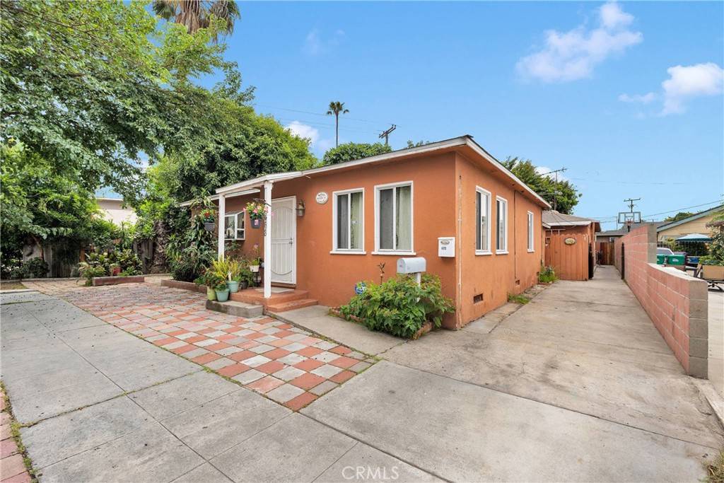 Long Beach, CA 90805,470 E Home ST