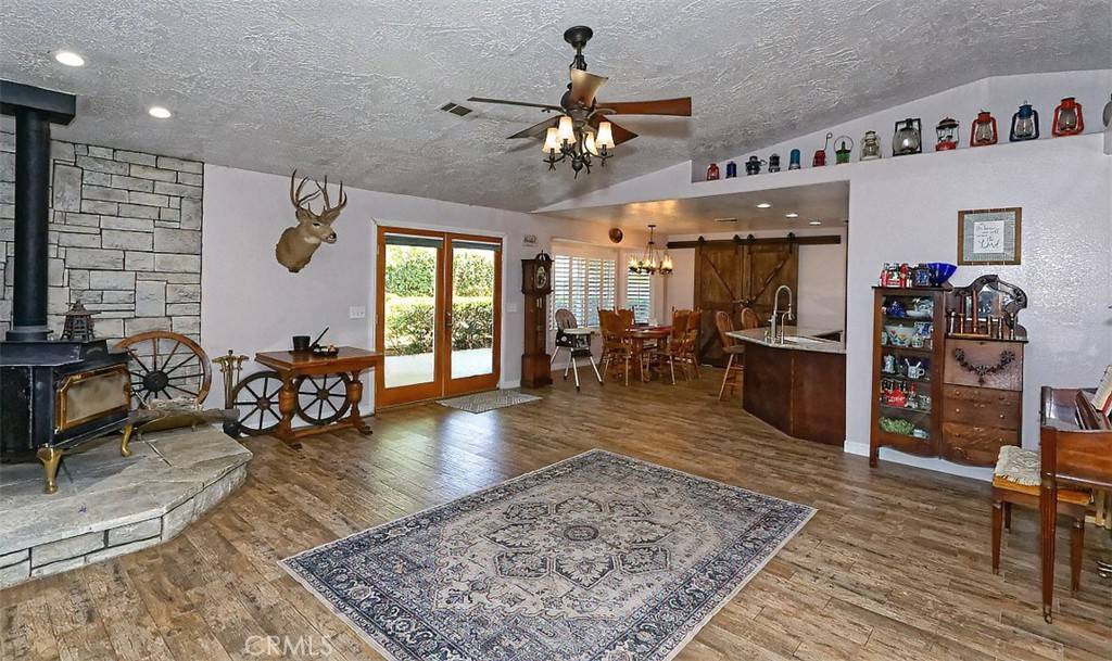 Oak Hills, CA 92344,14388 Musgrave RD