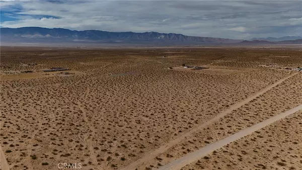 Lucerne Valley, CA 92356,715 Northside RD