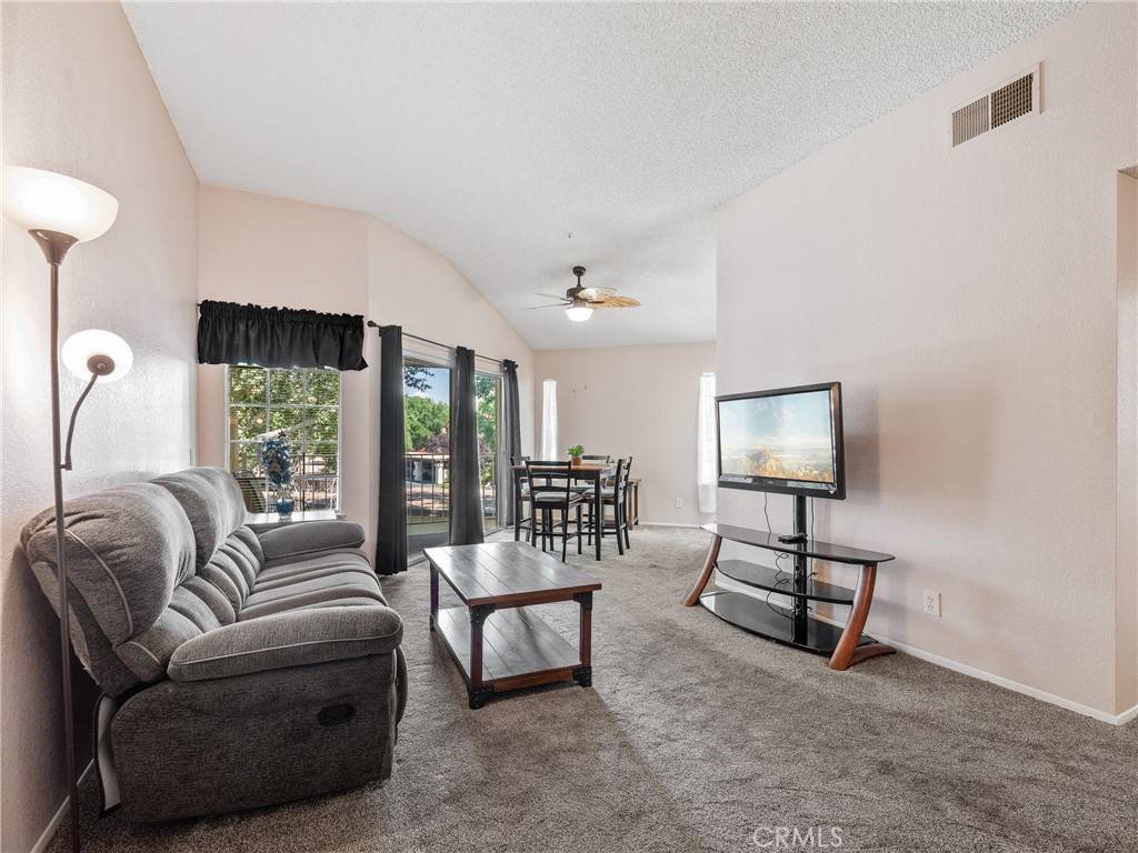 Apple Valley, CA 92308,19135 Palo Verde DR