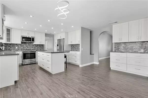 21978 Mojave ST, Apple Valley, CA 92308