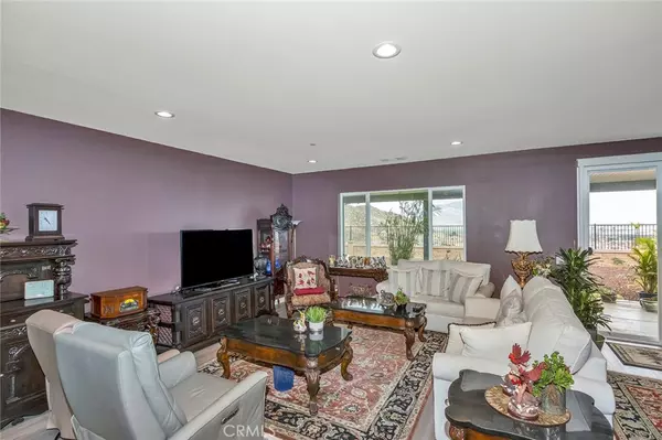 San Jacinto, CA 92582,553 Chalakat CT