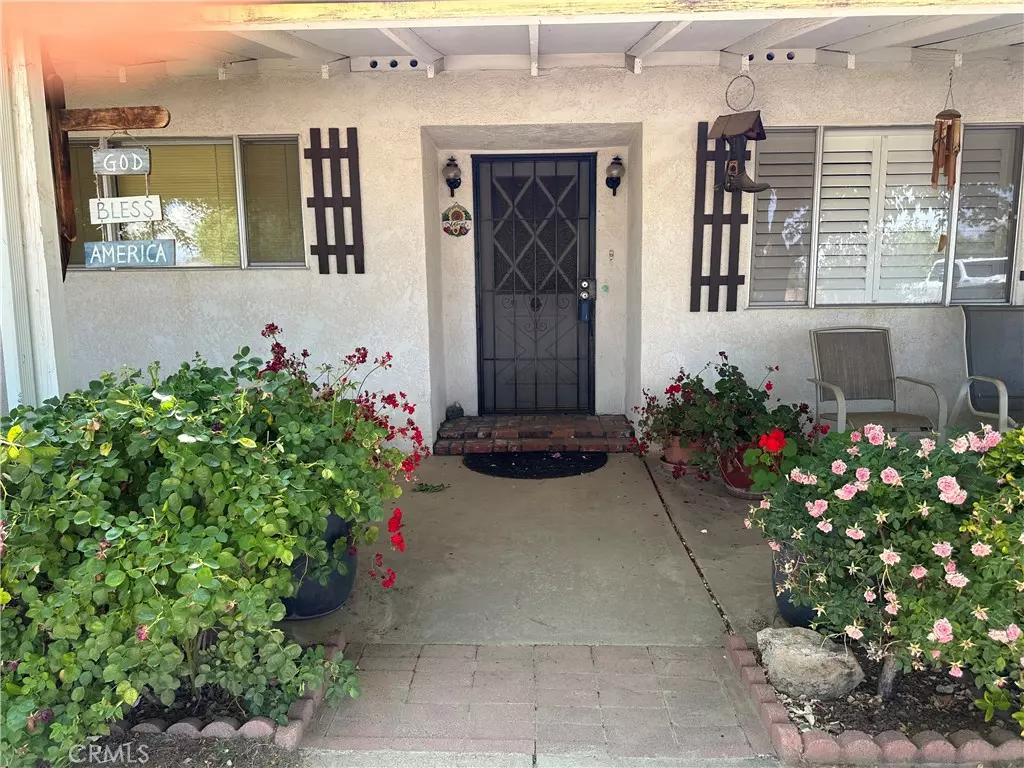 Hesperia, CA 92345,8324 Cottonwood AVE