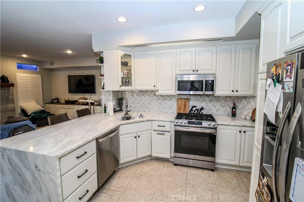Highland, CA 92346,7223 Yarnell RD