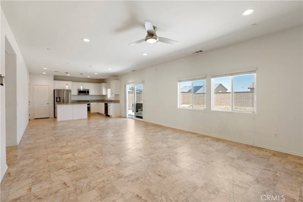 Victorville, CA 92392,11860 Beckham PL